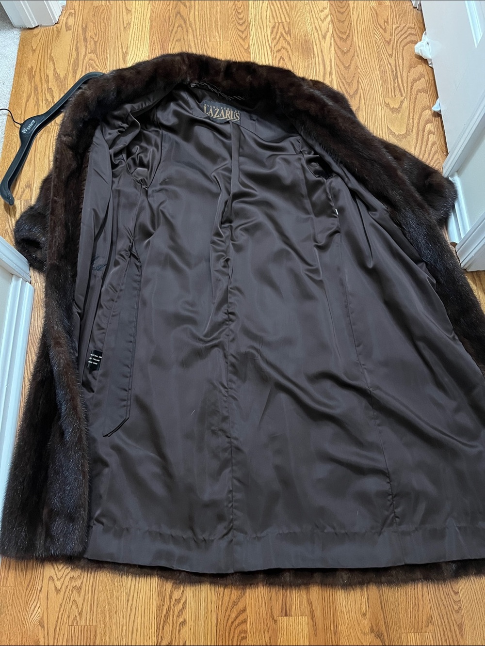 Gorgeous full length mink fur coat from Evans furs - Picture 3 of 13